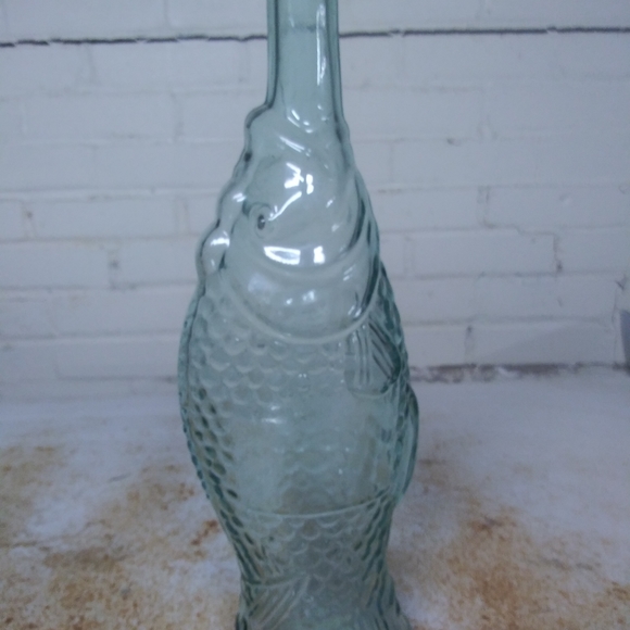 Fish Wine/Liquor bottle - Picture 4 of 5
